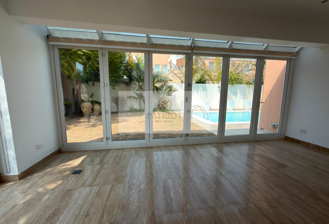 Luxury 5BR Villa | Private Pool & Garden | Al Safa photo 18