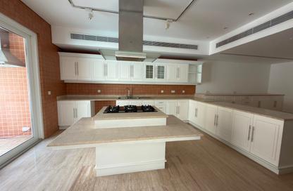 Villa - 5 Bedrooms - 6 Bathrooms for rent in Al Safa 2 - Al Safa - Dubai
