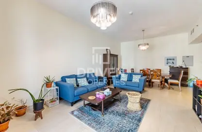 Apartment - 2 Bedrooms - 3 Bathrooms for sale in Feirouz - Al Furjan - Dubai