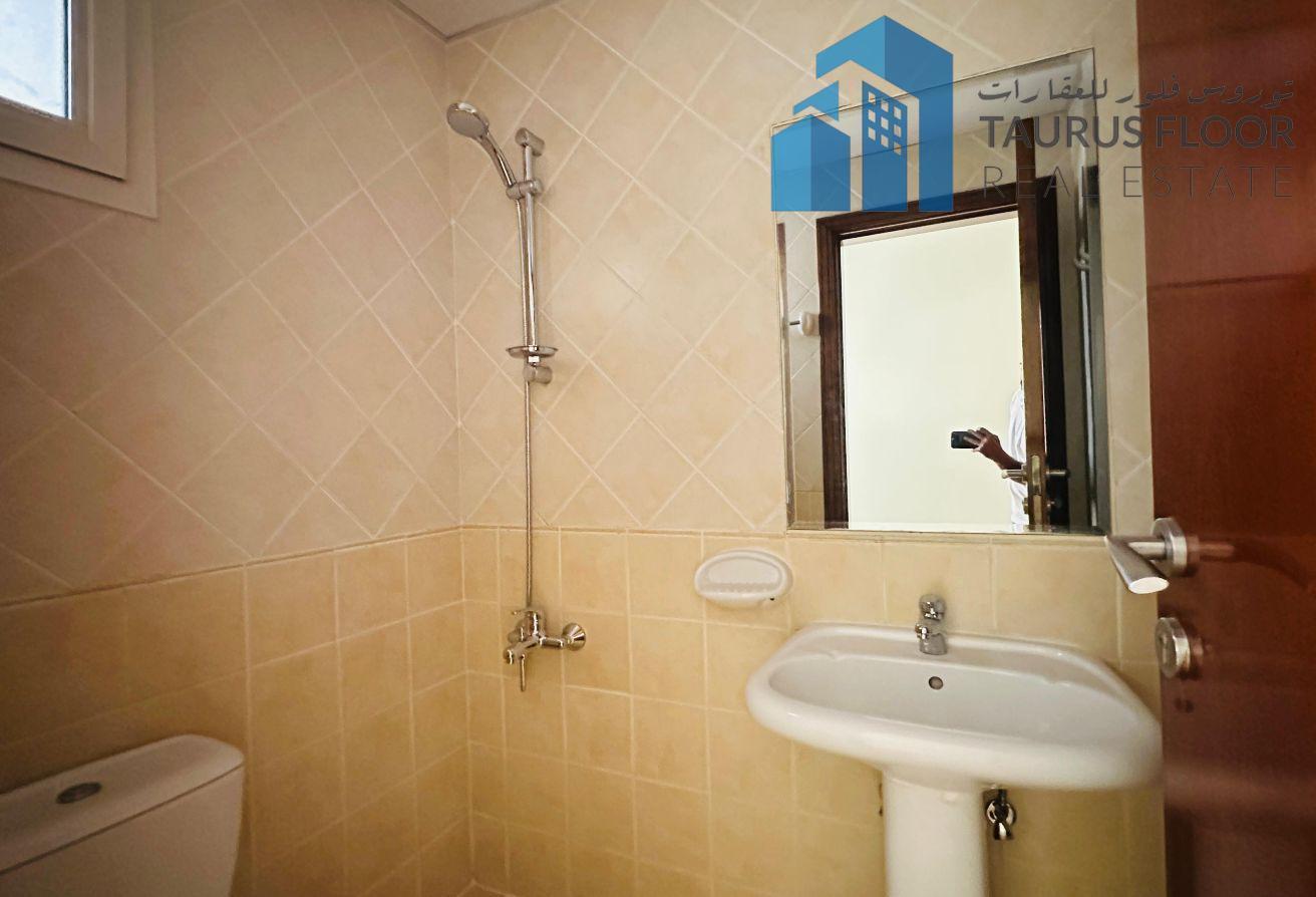 PET FRIENDLY 3BHK + MAID ROOM FMLY VILLA AVAILABLE photo 12