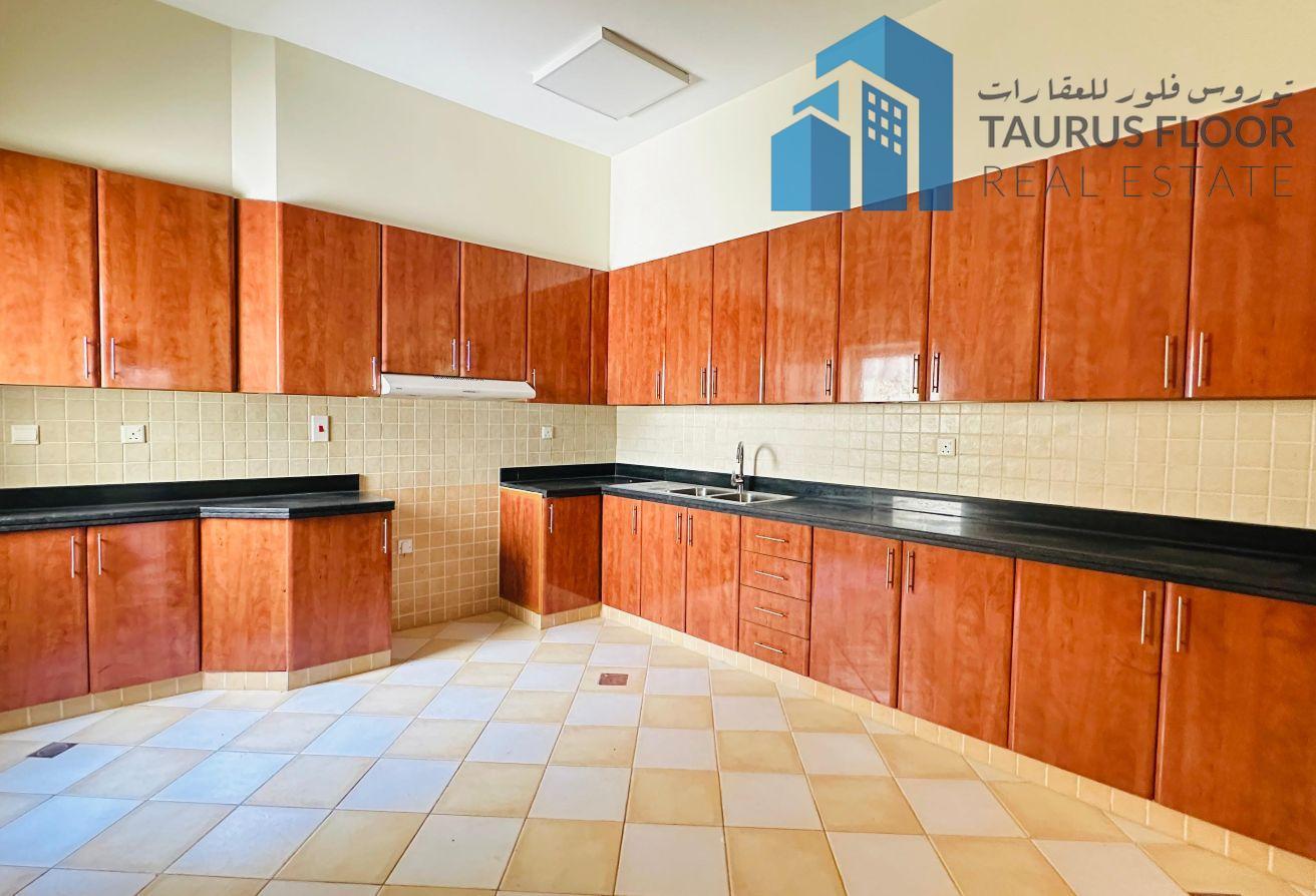 PET FRIENDLY 3BHK + MAID ROOM FMLY VILLA AVAILABLE photo 6
