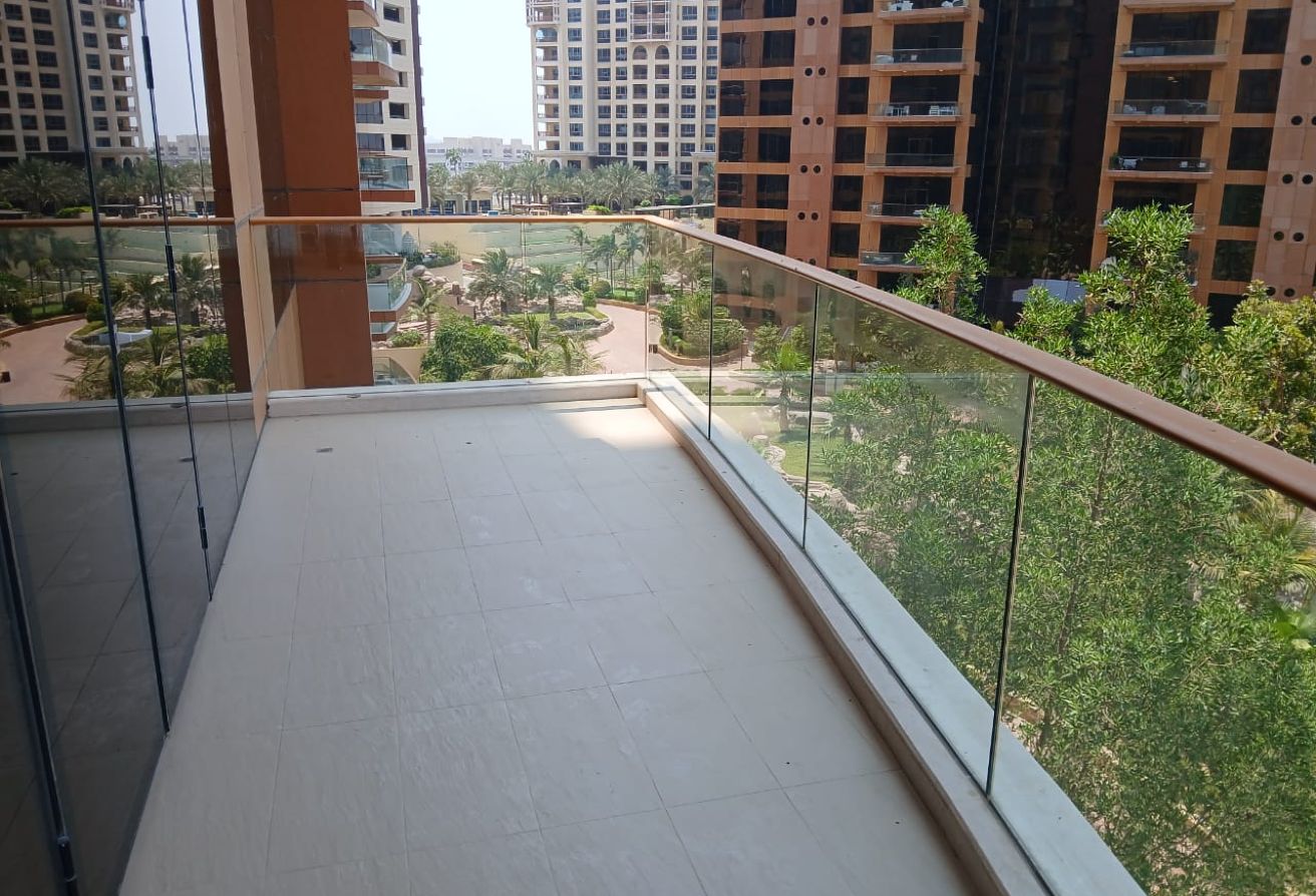 VACANT | COMMUNITY VIEW | TIARA RESIDENCE AMBER gallery image