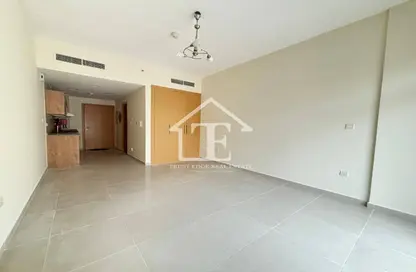 شقة - 1 حمام للايجار في May ريزيدنس 3 - ماي رزدنس - الضاحية 10 - قرية جميرا الدائرية - دبي