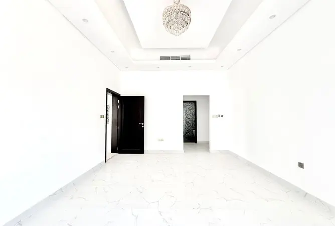 113718917 - Property Image 2