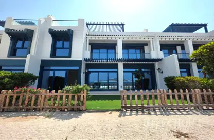 Villa - 5 Bedrooms - 6 Bathrooms for rent in Palma Residences - Palm Jumeirah - Dubai Villa - 5 Bedrooms - 6 Bathrooms for rent in Palma Residences - Palm Jumeirah - Dubai