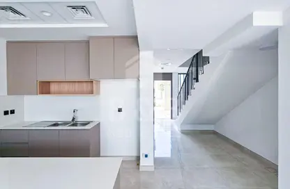 تاون هاوس - 2 غرف نوم - 3 حمامات للبيع في فالكون ايلاند نورث - جزيرة فالكون - قرية الحمرا - رأس الخيمة