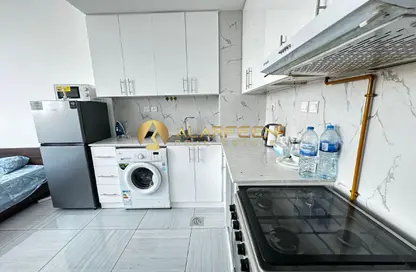 شقة - 1 حمام للايجار في برج او2 - منطقة 14 - قرية جميرا الدائرية - دبي