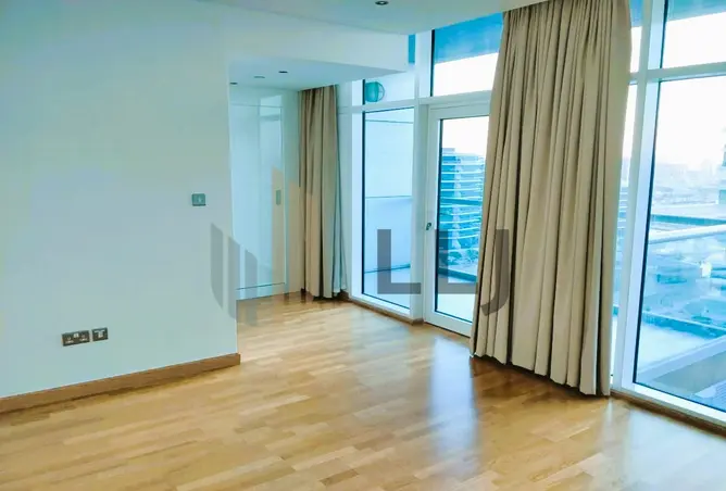 155513783 - Property Image 3
