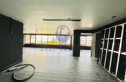 Office Space - Studio - 1 Bathroom for rent in Dune Building - Al Diyafah - Al Satwa - Dubai