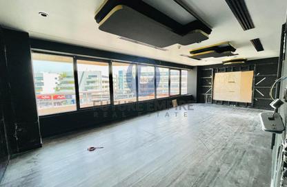 Office Space - Studio - 1 Bathroom for rent in Dune Building - Al Diyafah - Al Satwa - Dubai