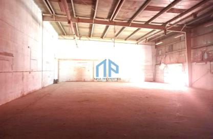 Warehouse - Studio - 1 for rent in Al Quoz Industrial Area 3 - Al Quoz Industrial Area - Al Quoz - Dubai