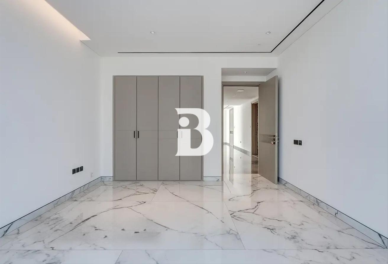Low Floor | Vacant | Flagship Building photo 13