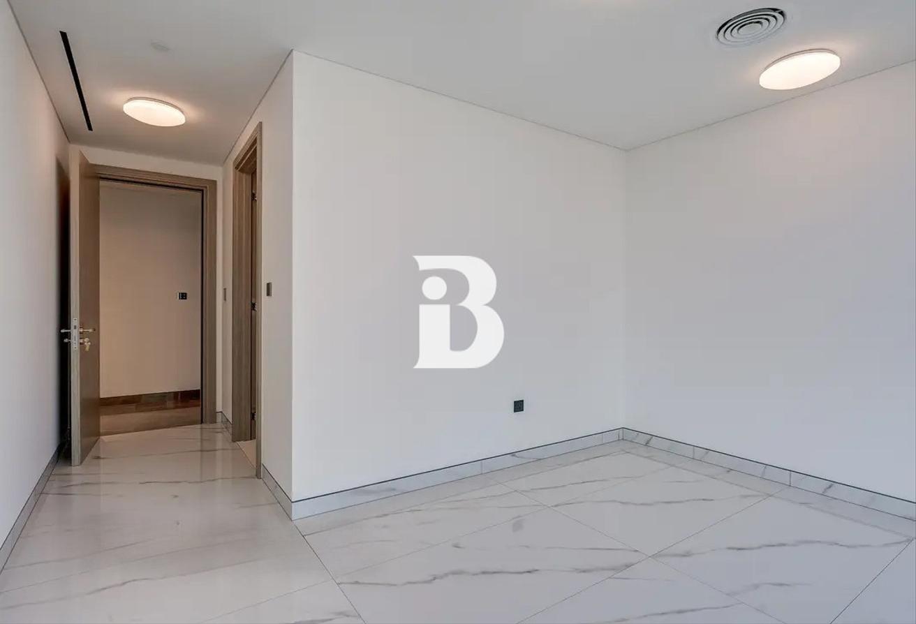Low Floor | Vacant | Flagship Building photo 15