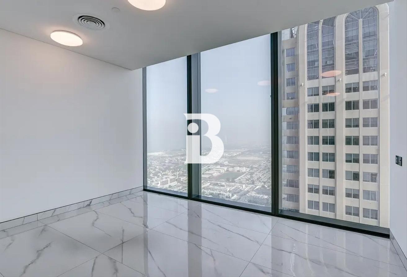 Low Floor | Vacant | Flagship Building photo 16