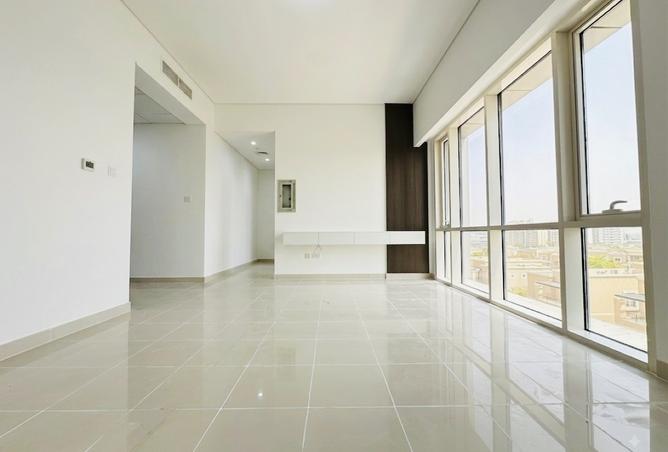 128813979 - Property Main Image
