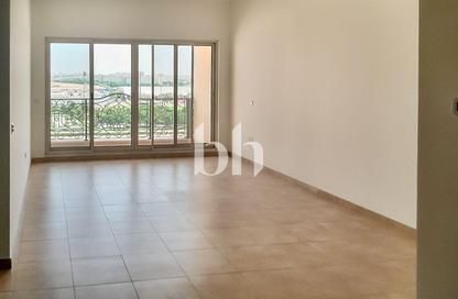شقة - 2 - 3 للبيع في طراز أوروبي - مساكن القناه المائية - مدينة دبي الرياضية - دبي