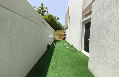 Villa - 4 - 5 for rent in Nasma Residence - Al Tai - Sharjah Villa - 4 - 5 for rent in Nasma Residence - Al Tai - Sharjah