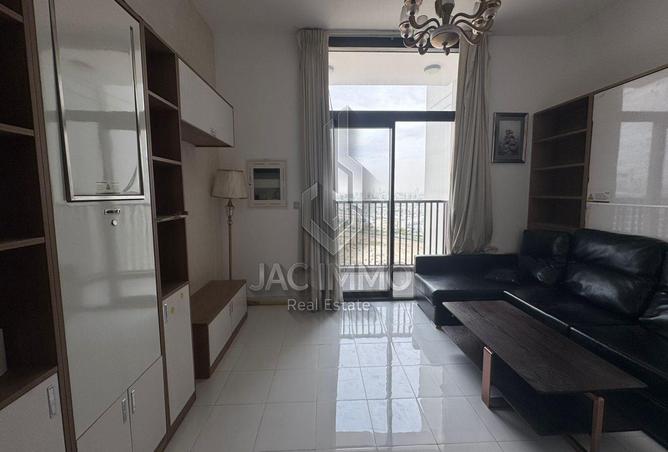 80251404 - Property Image 2