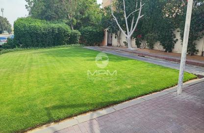 Villa - 3 Bedrooms - 4 Bathrooms for rent in Al Safa 2 - Al Safa - Dubai