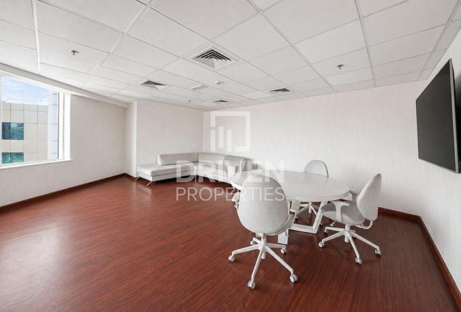 83211622 - Property Image 3