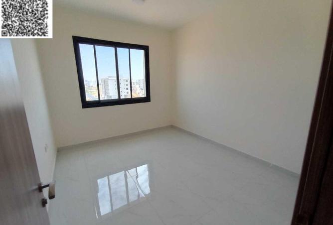 75402831 - Property Image 2