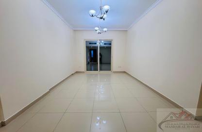 Apartment - 2 - 3 for rent in Al Thani Muwaileh - Muwaileh Commercial - Sharjah
