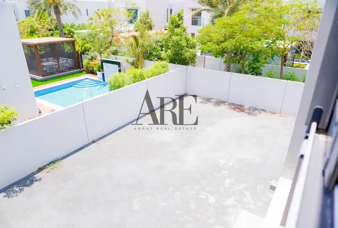 153282202 - Property Image 2