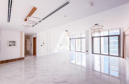 Apartment - 3 Bedrooms - 4 Bathrooms for rent in Royal Regency - Business Bay - Dubai