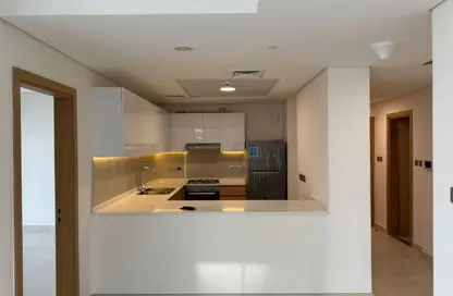 شقة - 3 غرف نوم - 4 حمامات للايجار في راديانت سكوير - مدينة الأضواء - جزيرة الريم - أبوظبي