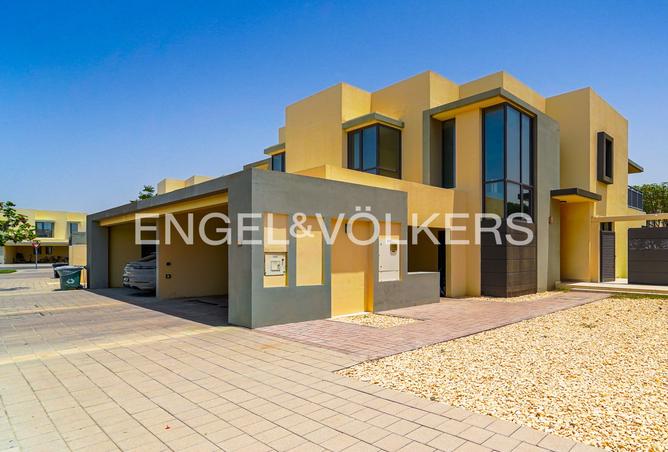 135145304 - Property Image 2