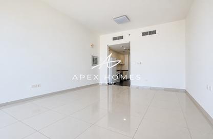 Apartment - Studio - 1 for rent in Golf Promenade 5A - Golf Promenade 5 - Golf Town - Damac Hills - Dubai