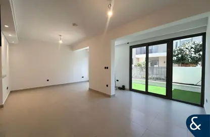 تاون هاوس - 3 غرف نوم - 3 حمامات للايجار في أورا جاردنز - تلال الغاف - دبي