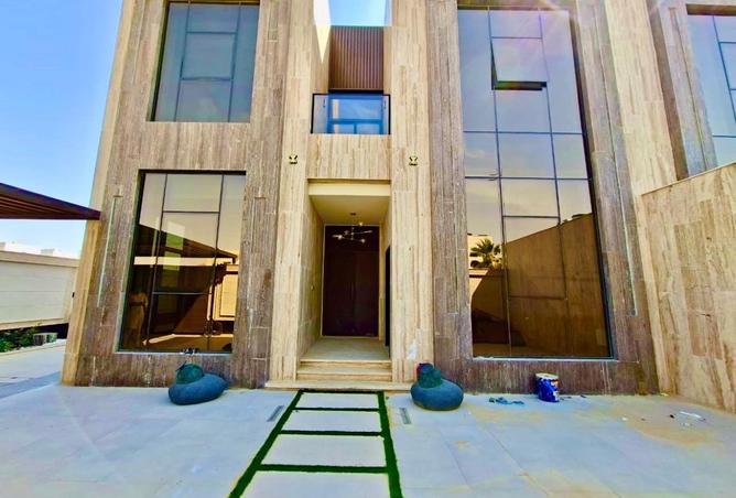 77800566 - Property Image 2