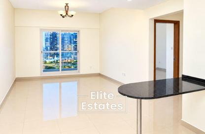 Apartment - 1 - 1 for rent in 4Direction Residence 1 - Dubai Land Residence Complex - Dubai