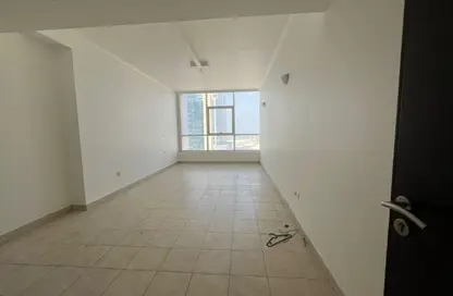Apartment - 1 Bedroom - 1 Bathroom for rent in Al Mamzar - Al Mamzar - Sharjah - Sharjah