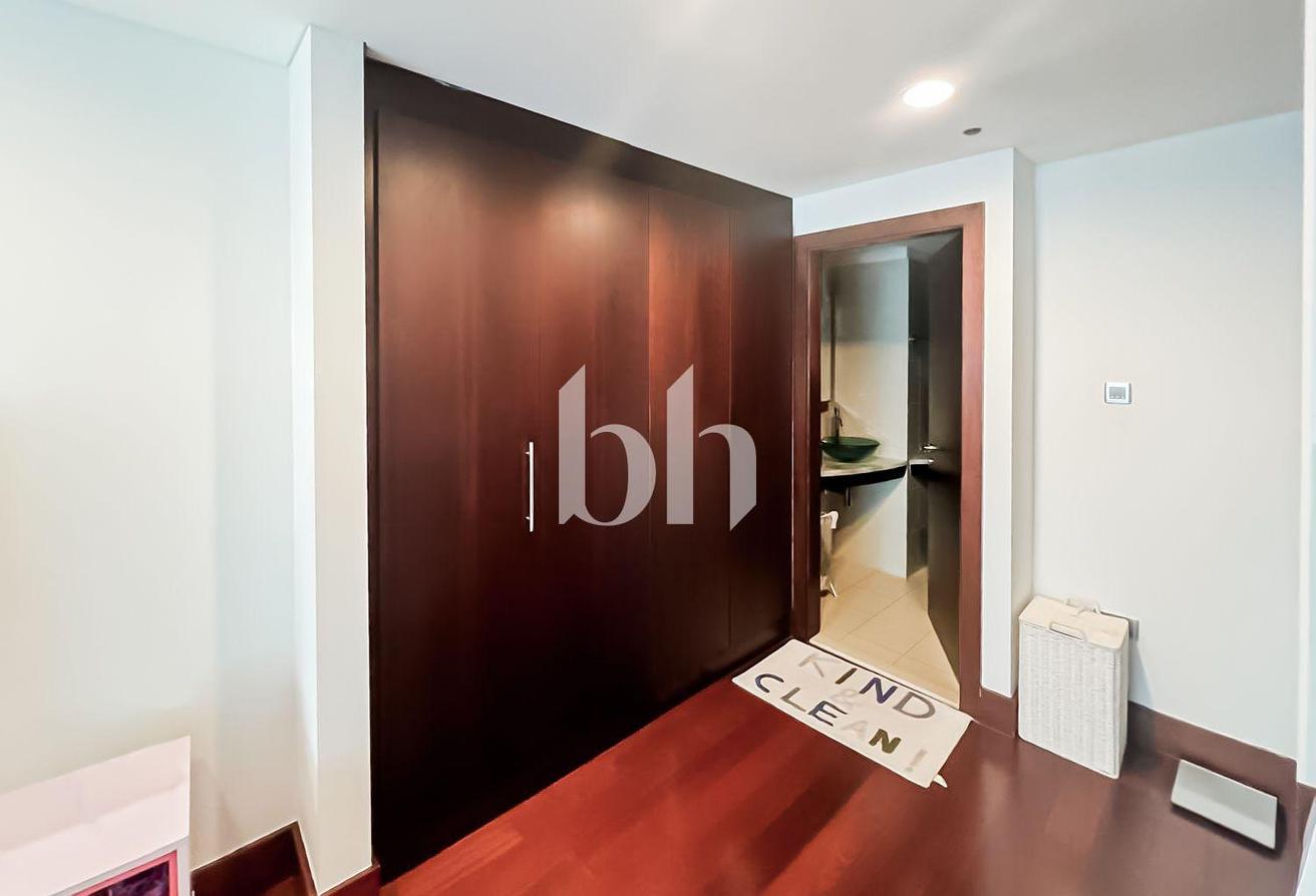 Spacious Duplex 2BR | Unfurnished | Frame View photo 10