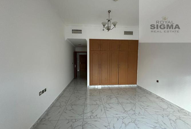 56145199 - Property Image 3