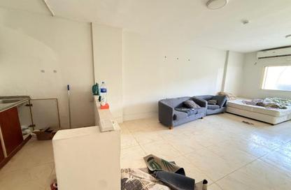 Apartment - Studio - 1 Bathroom for rent in Al Majaz 2 - Al Majaz - Sharjah