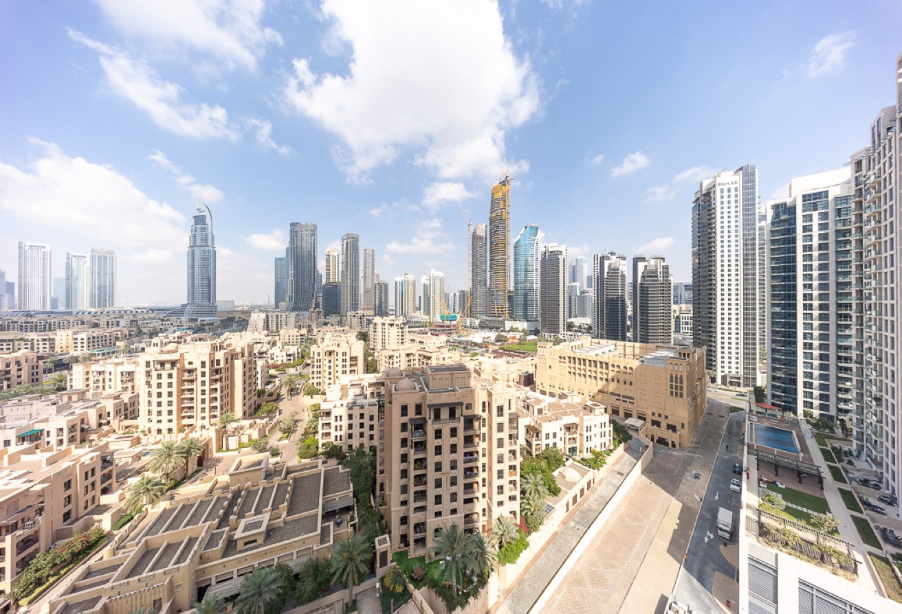 3 bedroom apartment in Imperial Avenue, Downtown Dubai: 24