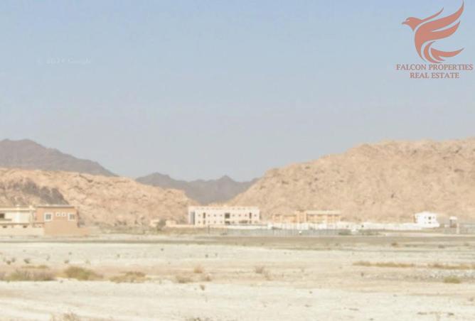 صفقة ساخنة | قطعة أرض سكنية + تجارية في مصفوت