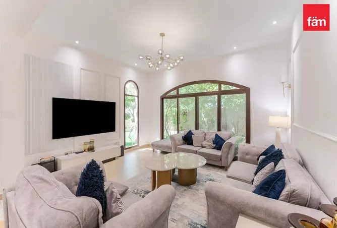 132028811 - Property Image 3