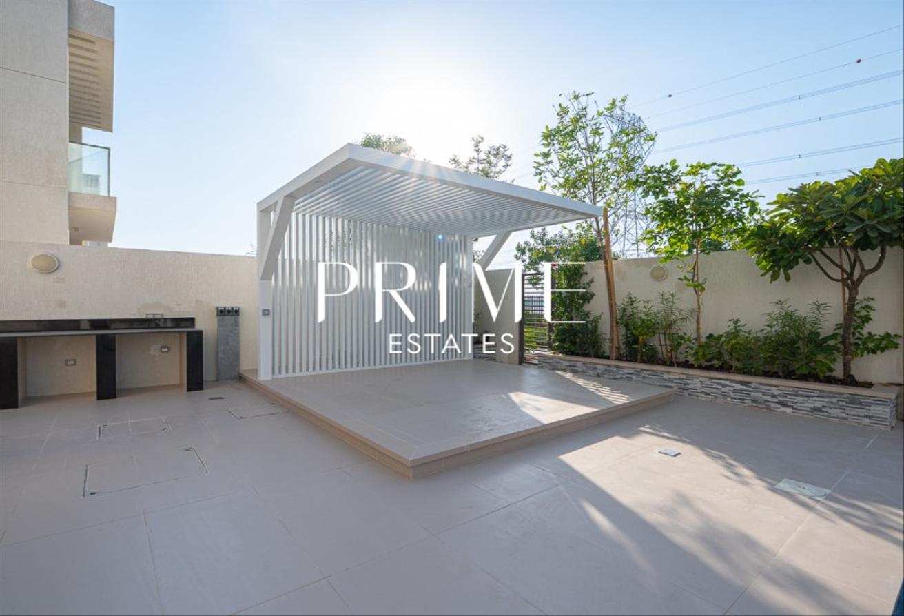 Brand New Villa | With Private Pool | View Today! photo 25