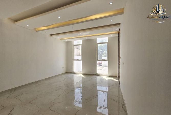 121980097 - Property Image 3