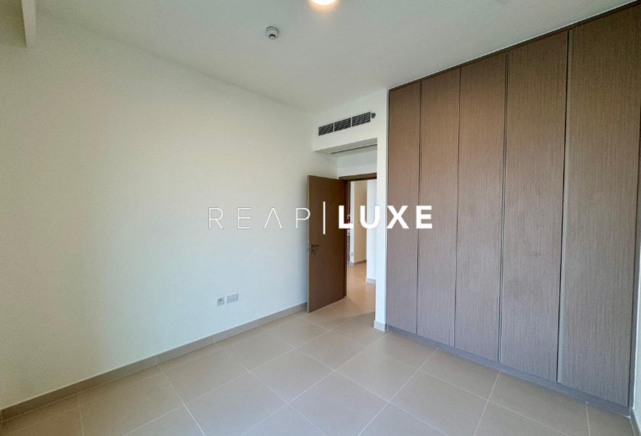 13 Months | Sidra View | Modern Layout photo 5