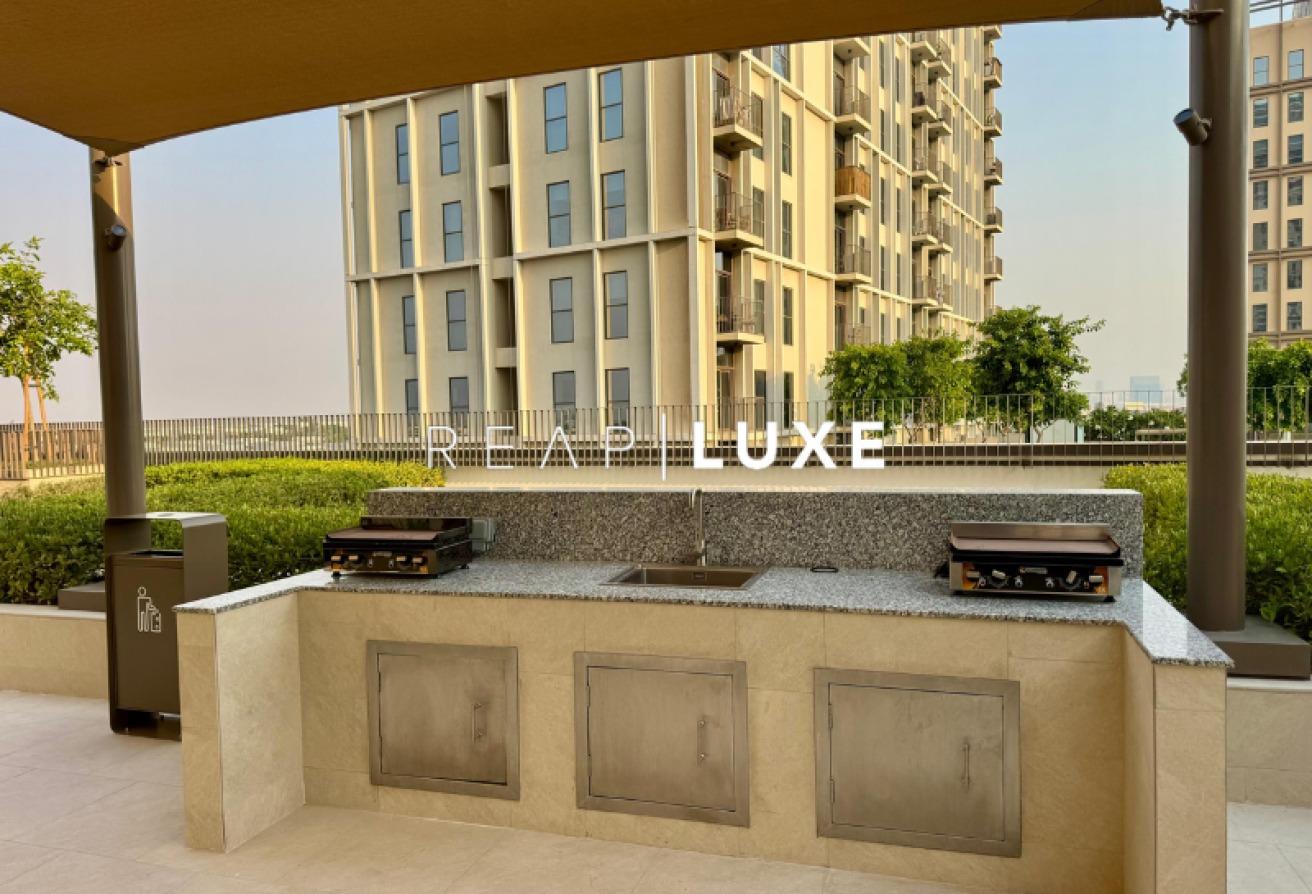 13 Months | Sidra View | Modern Layout photo 14