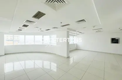 مكتب - استوديو - 1 حمام للايجار في ياس بيزنس تاور - البرشاء 1 - البرشاء - دبي