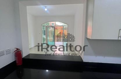 Apartment - 1 - 2 for rent in Al Khaleej Village - Al Ghadeer - Abu Dhabi Apartment - 1 - 2 for rent in Al Khaleej Village - Al Ghadeer - Abu Dhabi