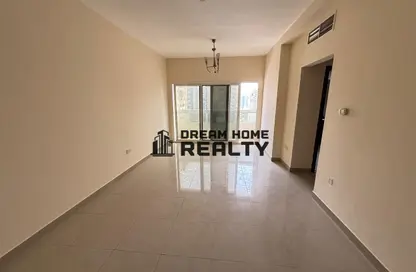 شقة - غرفة نوم - 1 حمام للايجار في 3 زاخر تاور - أبراج زاخر - التعاون - الشارقة