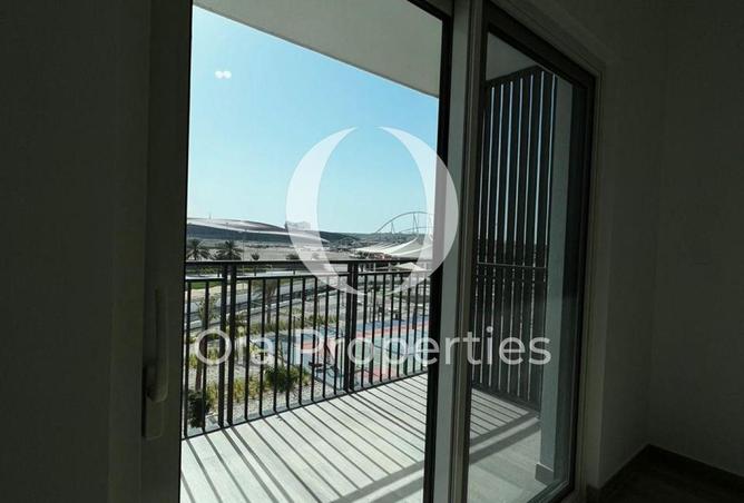 1-bed apartment in Waters Edge — photo 4