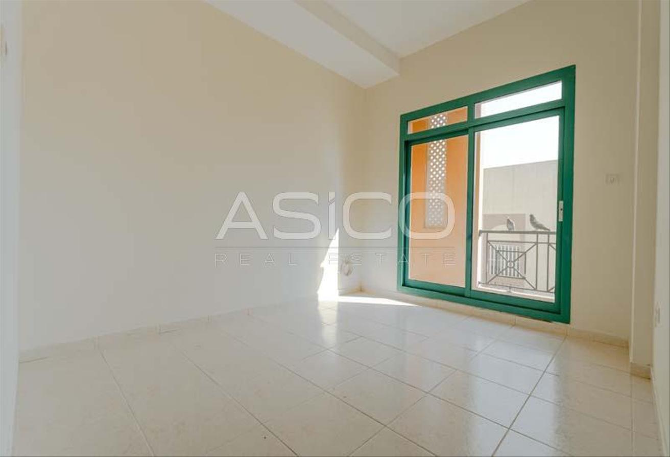 Spacious 1BR | Prime Deira | Great Price photo 7